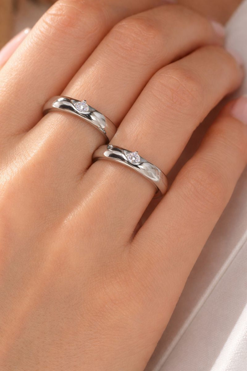 Modern Silver Solitaire Couple Rings – Minimal Matching Band Set