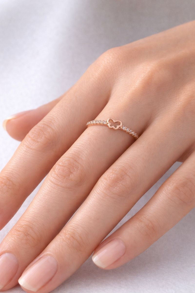 Delicate Heart Outline Gold Ring with Crystal Accents