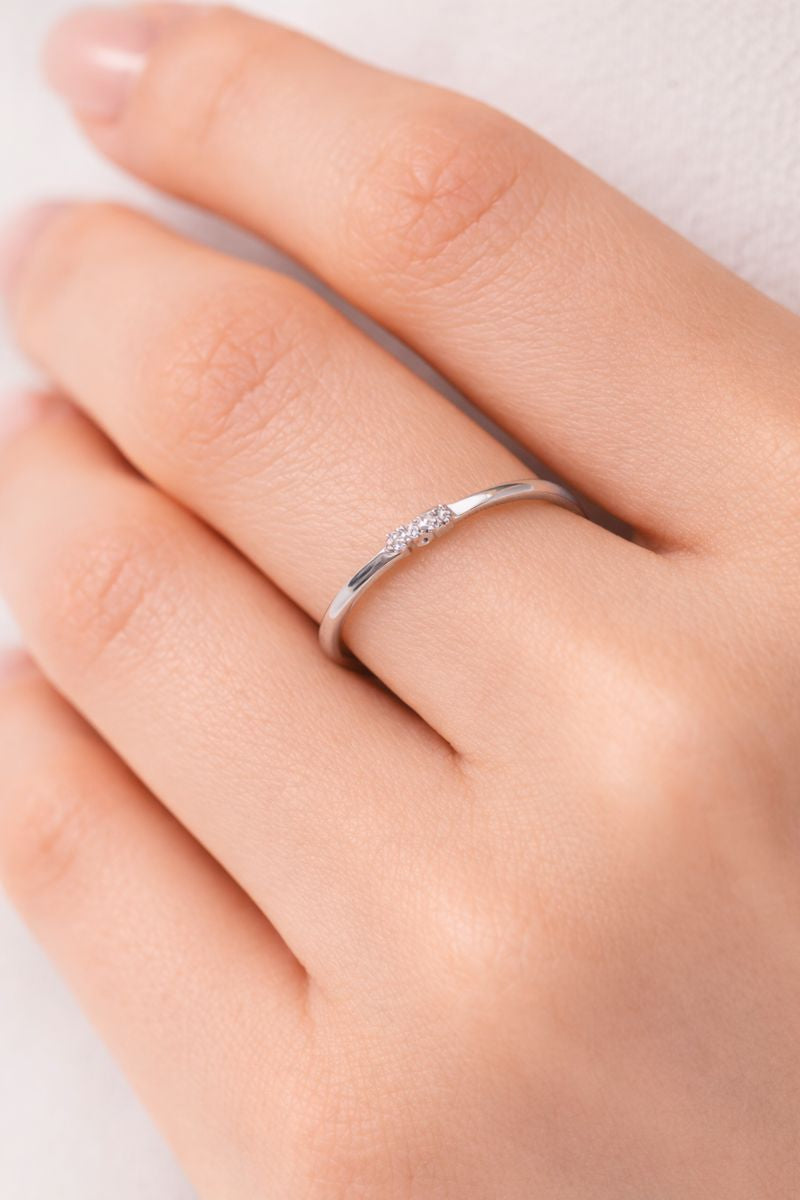 Silver Zigzag Crystal Band Ring