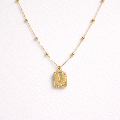 Elegant Rose Engraved Pendant Necklace – Gold Finish Minimal Jewelry