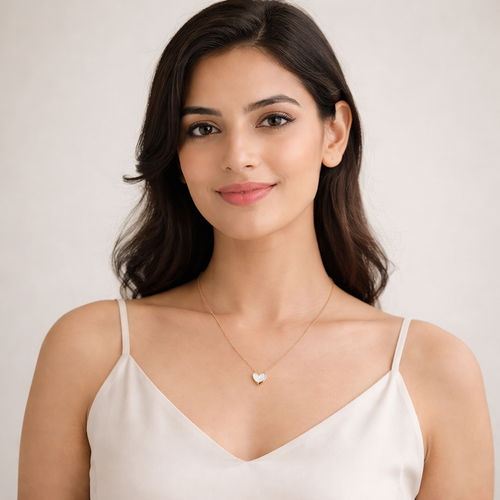 Minimal Heart Pendant Necklace – Gold Finish Elegant Jewelry