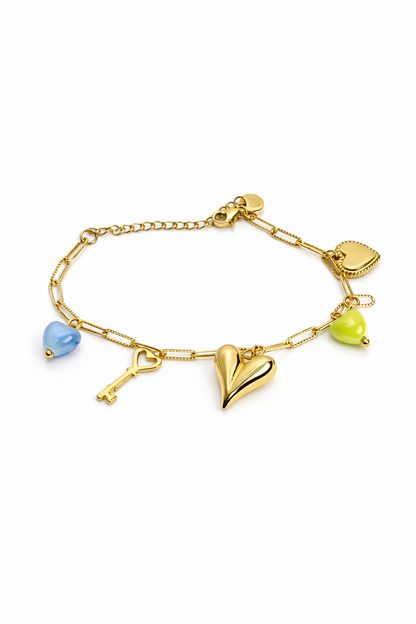 ✨ Golden Heart Charm Bracelet – A Little Love, A Little Luck ✨