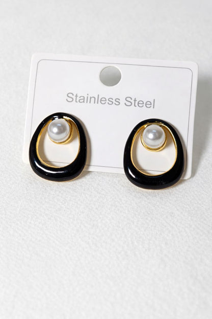 Elegant Pearl & Black Geometric Stud Earrings