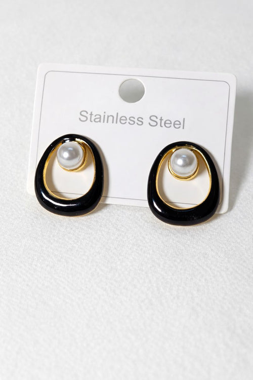 Elegant Pearl & Black Geometric Stud Earrings