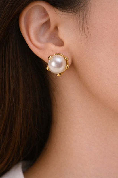 Classic Pearl Stud Earrings with Gold Claw Design