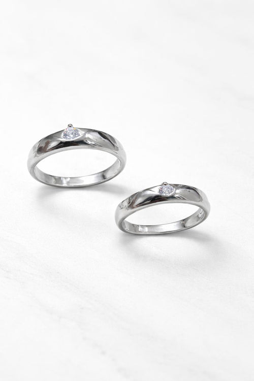 Modern Silver Solitaire Couple Rings – Minimal Matching Band Set