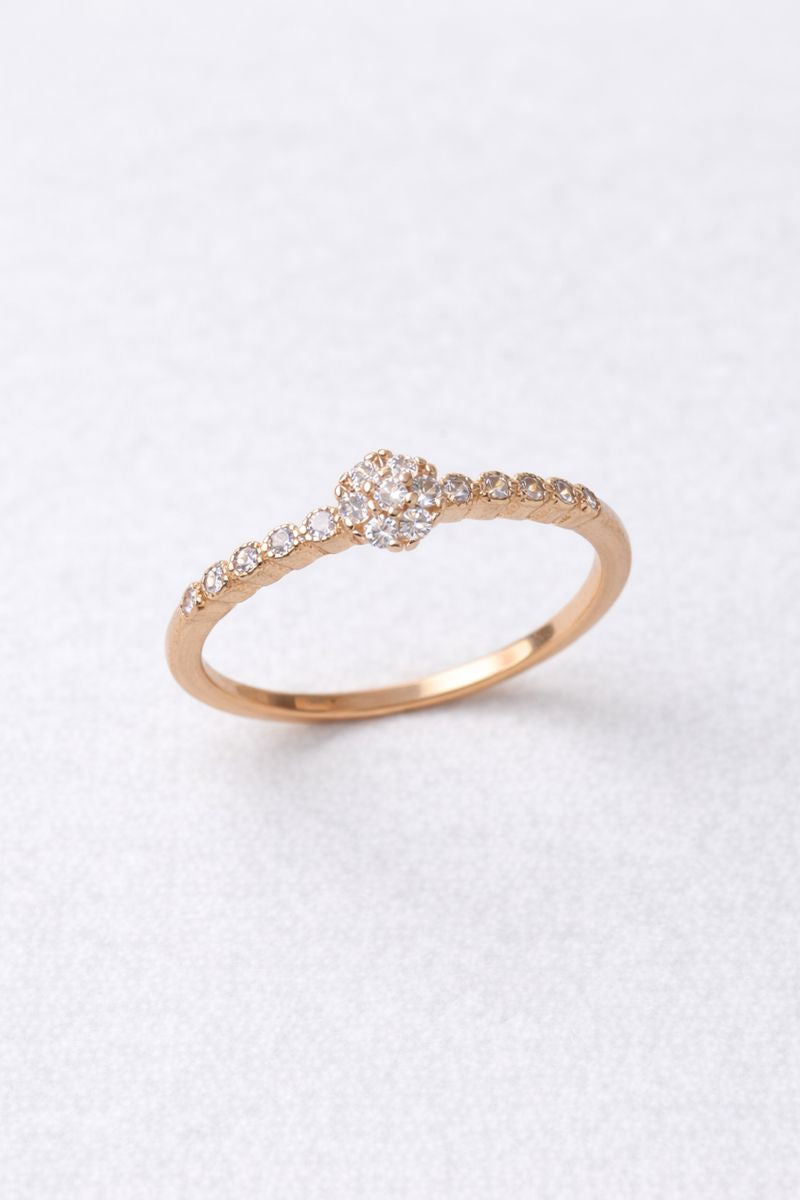 Classic Floral Cluster Gold Ring with Sparkling Stones