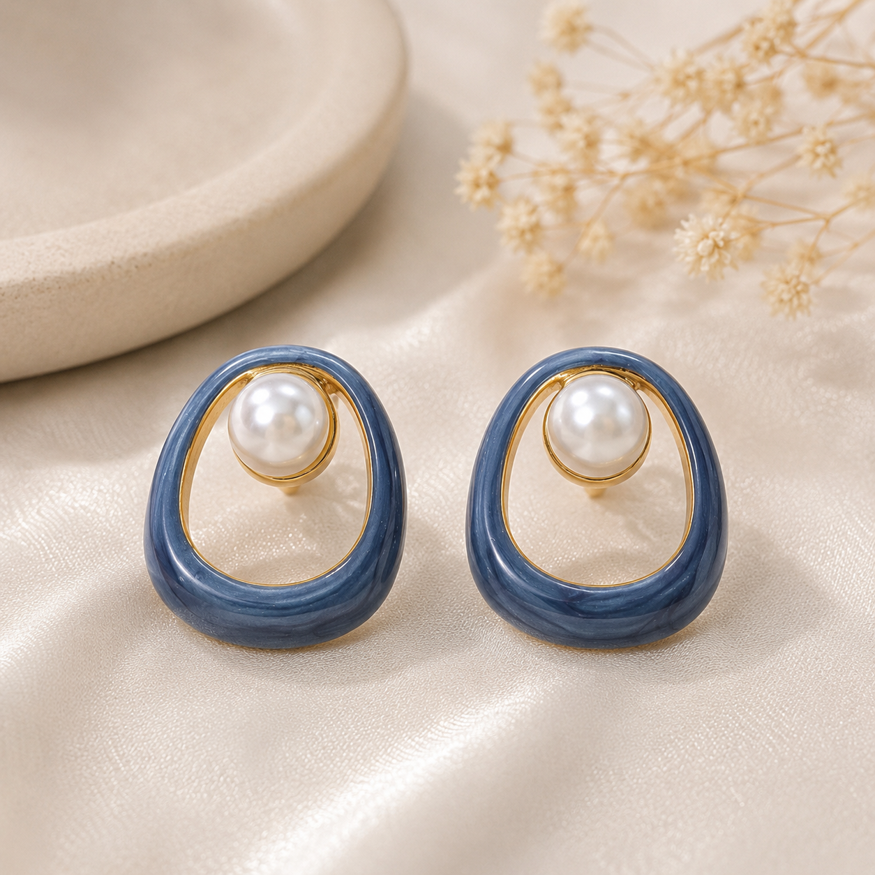 Azure Pearl Aura Earrings 💙🤍✨