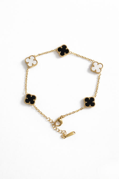 ✨ Black & White Clover Gold Bracelet – Chic Balance of Luck & Style ✨